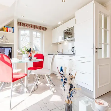 Haus Doktor Ross Strasse 31 Whg 5 *